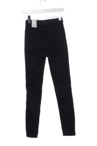 Blugi de femei Zara, Mărime S, Culoare Negru, Preț 91,99 Lei