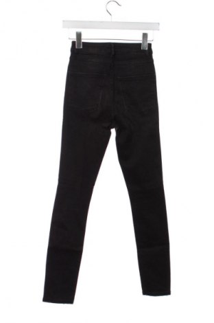 Dámske džínsy  Zara, Veľkosť XS, Farba Čierna, Cena  13,80 €