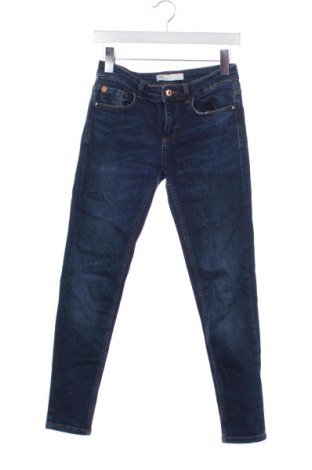 Blugi de femei Zara, Mărime S, Culoare Albastru, Preț 91,99 Lei