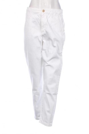 Damen Jeans Zara, Größe L, Farbe Weiß, Preis 13,82 €