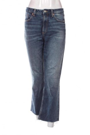 Damskie jeansy Zara, Rozmiar M, Kolor Niebieski, Cena 88,99 zł