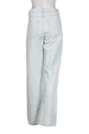 Damskie jeansy Zara, Rozmiar S, Kolor Niebieski, Cena 168,17 zł