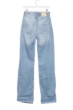 Γυναικείο Τζίν Zara, Μέγεθος XS, Χρώμα Μπλέ, Τιμή 23,02 €