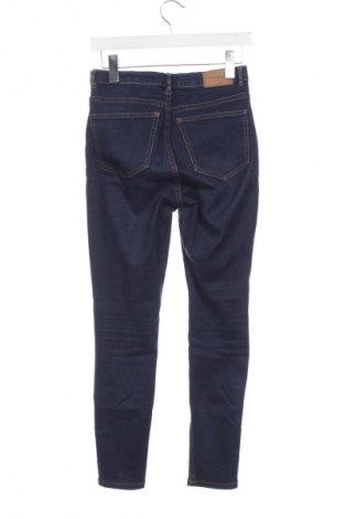 Blugi de femei Zara Trafaluc, Mărime S, Culoare Albastru, Preț 71,00 Lei