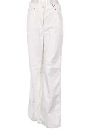 Pantaloni de velvet de femei Tommy Jeans, Mărime M, Culoare Alb, Preț 137,99 Lei