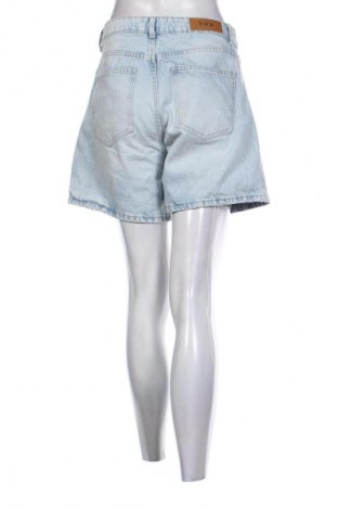 Pantaloni scurți de femei Amisu, Mărime M, Culoare Albastru, Preț 50,00 Lei