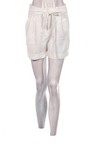 Damen Shorts Amisu, Größe S, Farbe Weiß, Preis € 9,79