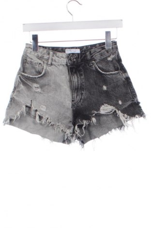 Damskie szorty Bershka, Rozmiar S, Kolor Kolorowy, Cena 66,99 zł