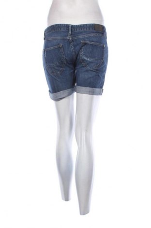 Γυναικείο κοντό παντελόνι Cross Jeans, Μέγεθος M, Χρώμα Μπλέ, Τιμή 9,72 €