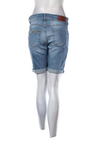 Dámske kraťasy  Desigual, Veľkosť M, Farba Viacfarebná, Cena  24,57 €