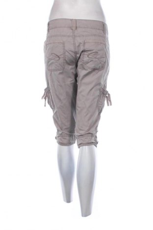 Γυναικείο κοντό παντελόνι Edc By Esprit, Μέγεθος L, Χρώμα  Μπέζ, Τιμή 17,00 €