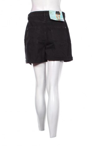 Damen Shorts Esmara, Größe M, Farbe Schwarz, Preis 15,84 €