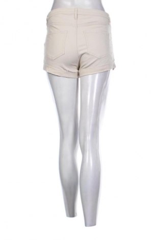 Pantaloni scurți de femei H&M, Mărime S, Culoare Bej, Preț 50,00 Lei