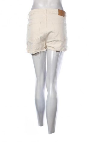 Dámske kraťasy  H&M, Veľkosť M, Farba Kremová, Cena  9,72 €