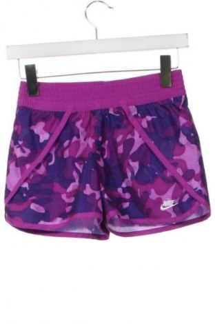 Damskie szorty Nike, Rozmiar M, Kolor Kolorowy, Cena 51,99 zł
