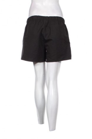 Damen Shorts PUMA, Größe L, Farbe Schwarz, Preis € 24,37