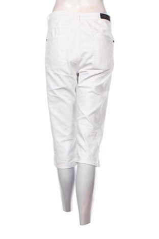 Pantaloni scurți de femei Pescara, Mărime L, Culoare Alb, Preț 55,99 Lei