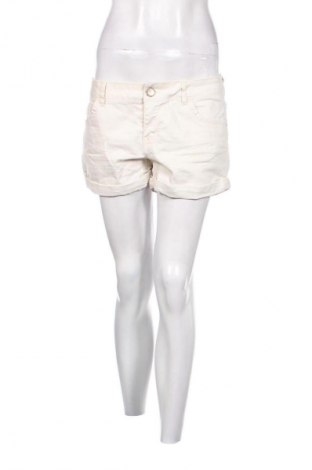 Damen Shorts Promod, Größe M, Farbe Ecru, Preis € 17,39