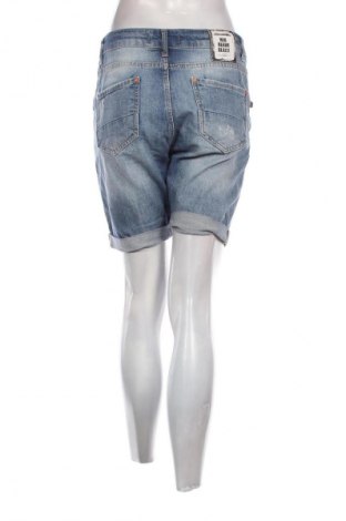 Дамски къс панталон Red Blue Denim, Размер M, Цвят Син, Цена 19,00 лв.