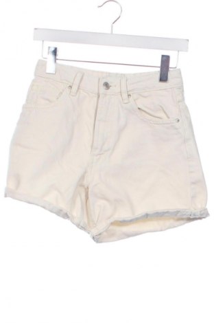 Damen Shorts Reserved, Größe XS, Farbe Weiß, Preis 17,90 €