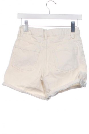 Damen Shorts Reserved, Größe XS, Farbe Weiß, Preis 17,90 €