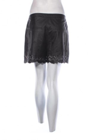 Damen Shorts River Island, Größe M, Farbe Schwarz, Preis € 17,00