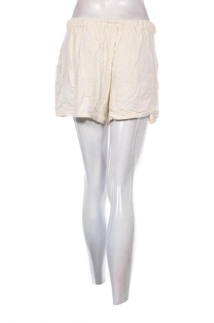 Pantaloni scurți de femei SHEIN, Mărime S, Culoare Ecru, Preț 50,00 Lei