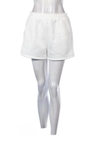 Damen Shorts Shine, Größe L, Farbe Weiß, Preis 9,72 €