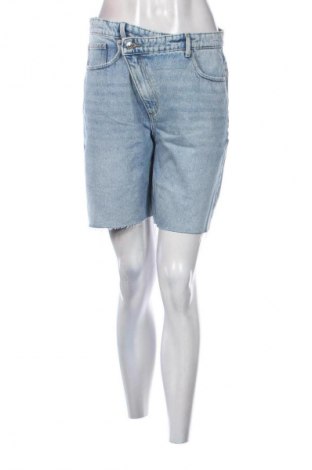 Pantaloni scurți de femei Sinsay, Mărime M, Culoare Albastru, Preț 50,37 Lei