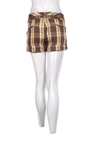 Pantaloni scurți de femei Sugar & Spice, Mărime L, Culoare Multicolor, Preț 89,00 Lei