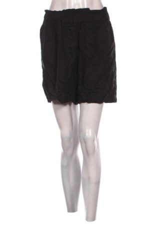 Damen Shorts Tom Tailor, Größe M, Farbe Schwarz, Preis 12,99 €