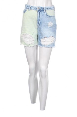 Pantaloni scurți de femei Trendyol, Mărime S, Culoare Multicolor, Preț 89,47 Lei