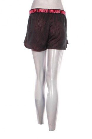 Damen Shorts Under Armour, Größe S, Farbe Mehrfarbig, Preis 17,00 €
