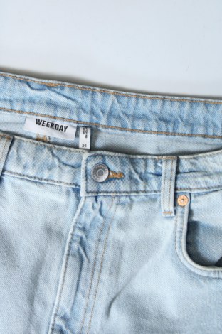 Pantaloni scurți de femei Weekday, Mărime XL, Culoare Albastru, Preț 73,68 Lei