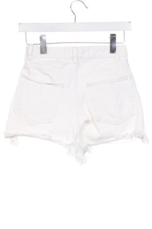 Pantaloni scurți de femei Zara, Mărime XS, Culoare Alb, Preț 52,63 Lei