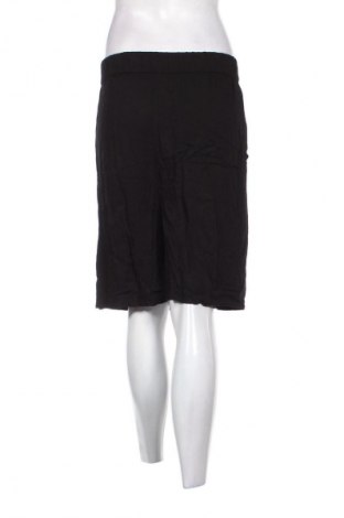 Pantaloni scurți de femei Zara Trafaluc, Mărime M, Culoare Negru, Preț 51,45 Lei