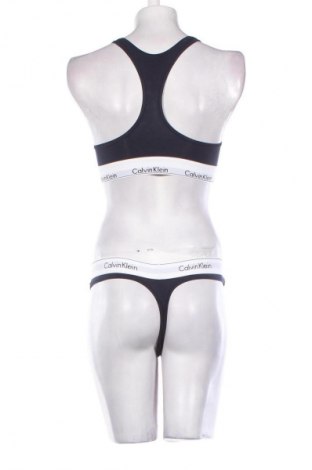 Set de femei Calvin Klein, Mărime M, Culoare Albastru, Preț 261,99 Lei