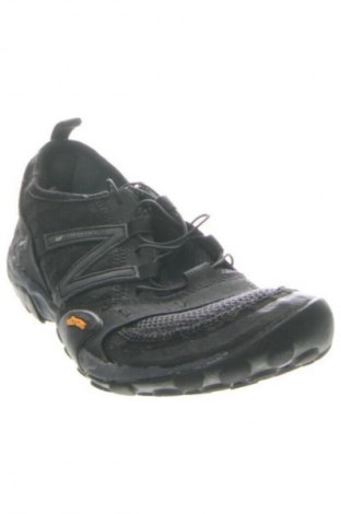 Obuwie damskie New Balance, Rozmiar 37, Kolor Czarny, Cena 204,60 zł