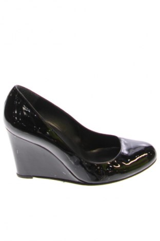 Obuwie damskie Stuart Weitzman, Rozmiar 39, Kolor Czarny, Cena 230,80 zł