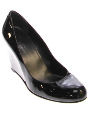 Obuwie damskie Stuart Weitzman, Rozmiar 39, Kolor Czarny, Cena 230,80 zł