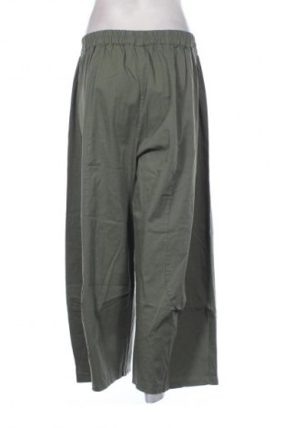 Damenhose 158c, Größe M, Farbe Grün, Preis 15,00 €