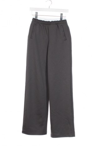 Pantaloni de femei Amisu, Mărime XS, Culoare Gri, Preț 156,99 Lei