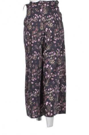 Damenhose Attr@ttivo, Größe S, Farbe Mehrfarbig, Preis € 35,23