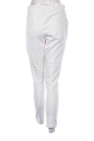 Damenhose Beloved, Größe M, Farbe Weiß, Preis 14,83 €