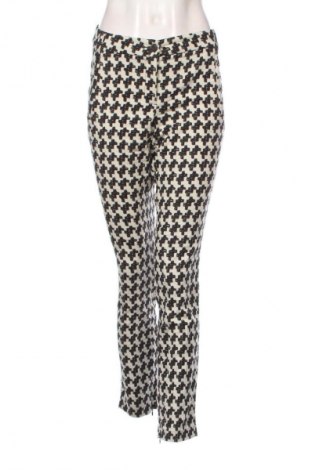 Pantaloni de femei Cambio, Mărime L, Culoare Multicolor, Preț 210,99 Lei