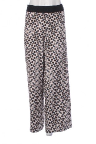Pantaloni de femei Cambio, Mărime XL, Culoare Multicolor, Preț 210,99 Lei