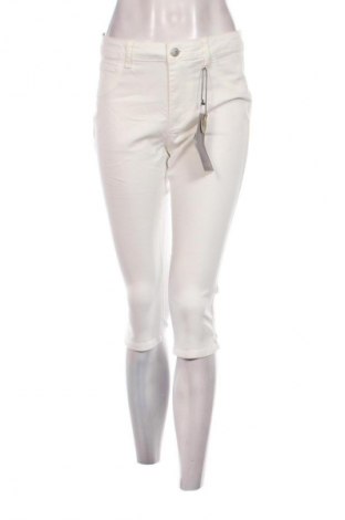 Pantaloni de femei Culture, Mărime M, Culoare Alb, Preț 83,21 Lei