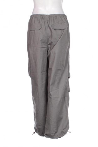 Női nadrág H&M Divided, Méret M, Szín Szürke, Ár 5 776 Ft