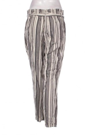 Damenhose H&M Divided, Größe M, Farbe Mehrfarbig, Preis € 14,83