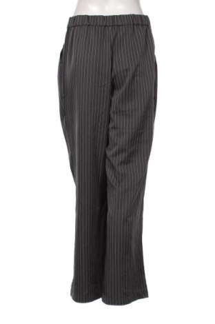 Damenhose Halara, Größe M, Farbe Mehrfarbig, Preis 20,99 €